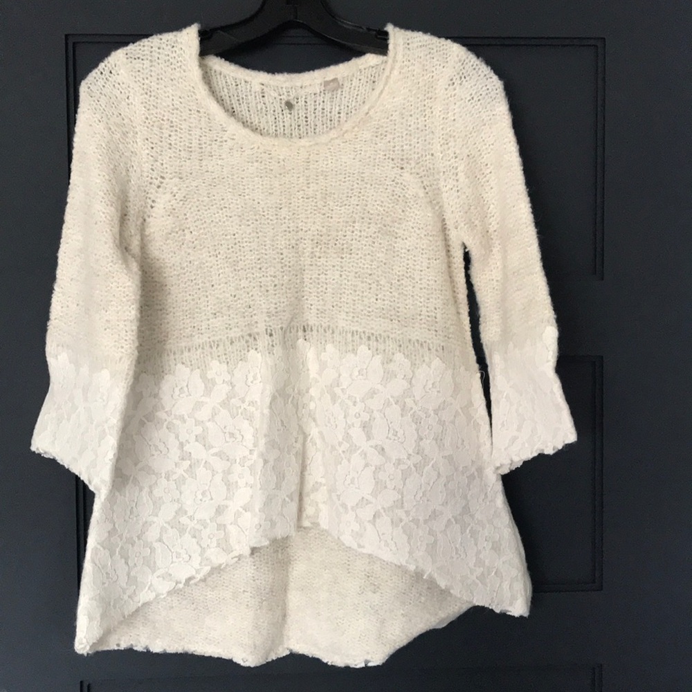 Anthropologie li-low sweater